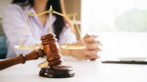 A La Cañada Flintridge personal injury lawyer meeting with an injured client to discuss their legal rights and options for compensation